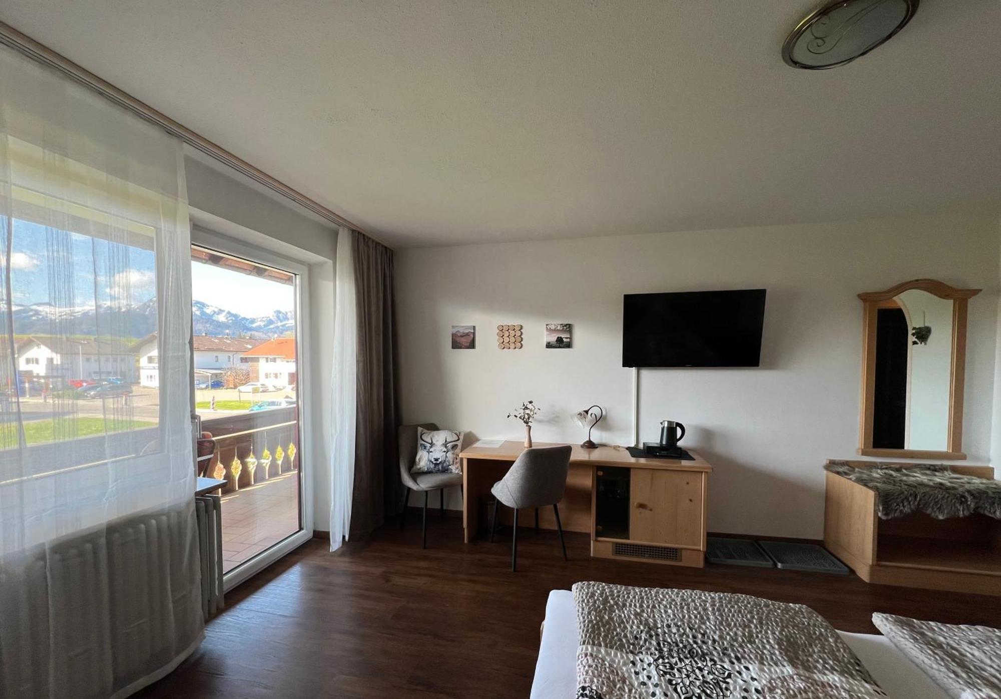 Gaestehaus-Pension Keiss ホプフェラウ エクステリア 写真