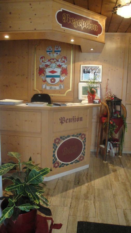 Gaestehaus-Pension Keiss ホプフェラウ エクステリア 写真